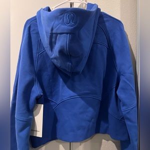 💙lululemon blue scuba hoodie 💙